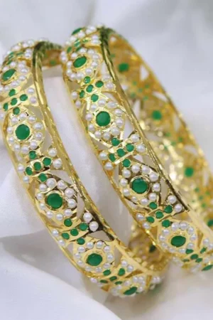 Varnika Jadau Bangle – Emerald Medallion From The Suttra Series by Dhatu Suttam
