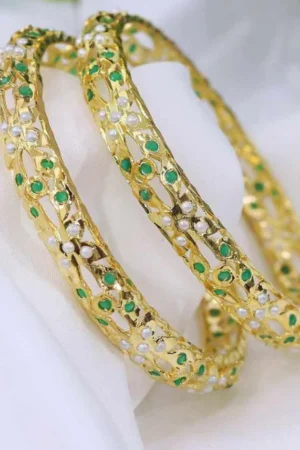 Suyara Jadau Bangle – Emerald Rosé Harmony From The Suttra Series by Dhatu Suttam