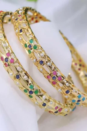 Suyara Jadau Bangle – Regal Spectrum Multicolor From The Suttra Series by Dhatu Suttam