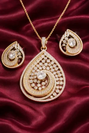 Celestia Teardrop Diamond Pendant Set