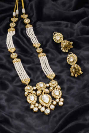 Mehrunisa Polki Pearl Bridal Haar Set