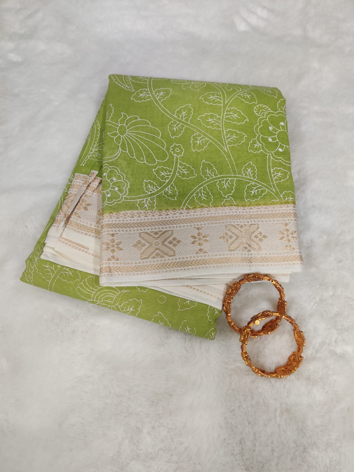 Fresh Lime Green Mangalagiri Cotton Saree with Elegant Ivory Woven Border and Traditional Floral Detailing